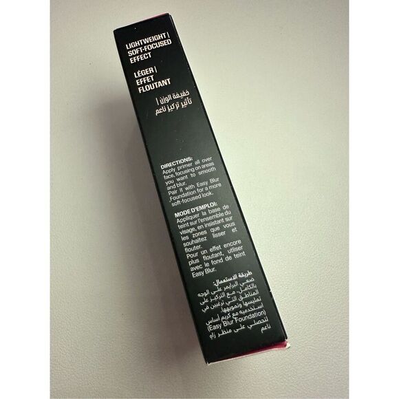 HUDA BEAUTY Easy Blur Silicone-Free Smoothing & Pore-Minimizing Primer 30ml - Picture 4 of 5